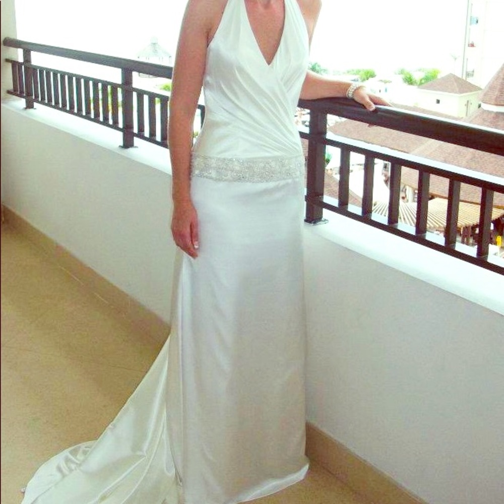 Galina Signature Wedding Dress Size 6